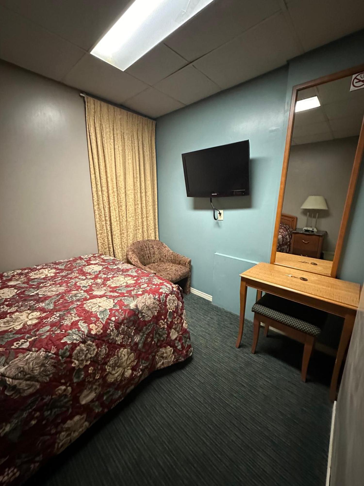 Nox Hostel Toronto Esterno foto